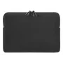 Tucano One puzdro pre MacBook Neo 13 palcov čierne 4 mm hrubý neoprén