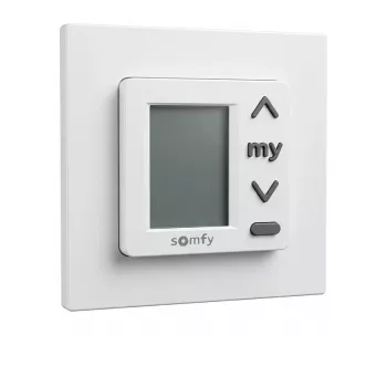 SOMFY Chronis Uno 50 digitálne časové spínače pre rolety a žalúzie, 50x50mm, čistá biela (RAL 9010), 230V