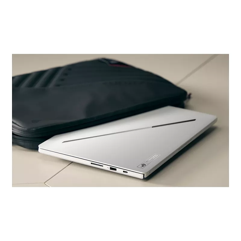 ASUS ROG Zephyrus G14 GU405AW-SY033W Herný notebook, 14 palcov 3K OLED 120Hz, Intel Core Ultra 9 386H, 64GB LPDDR5x, 2TB SSD, GeForce RTX 5080 16GB, Windows 11 Home