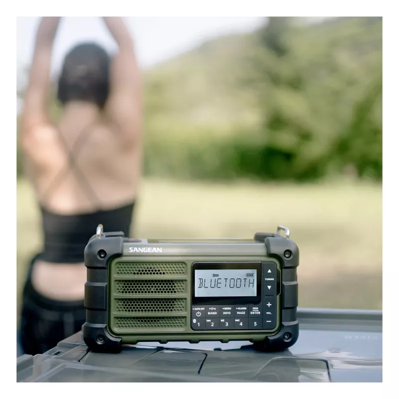 Sangean MMR-99 AM/FM Prenosné núdzové rádio Lesná zelená