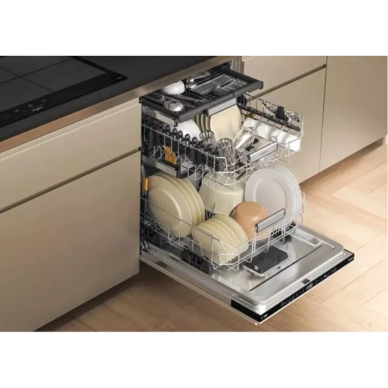 Whirlpool W7IHT40T vstavaná umývačka riadu, 15 súprav, 8 programov, 6th Sense, tretí kôš, automatické otváranie dverí