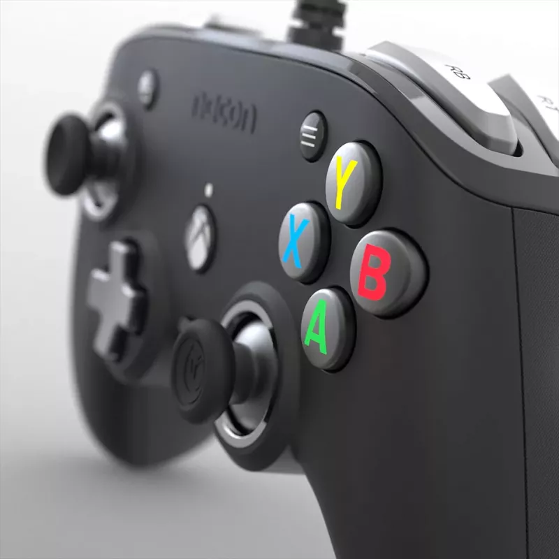 Nacon Compact Pro káblový ovládač pre Xbox Series X|S, Xbox One a PC - biely
