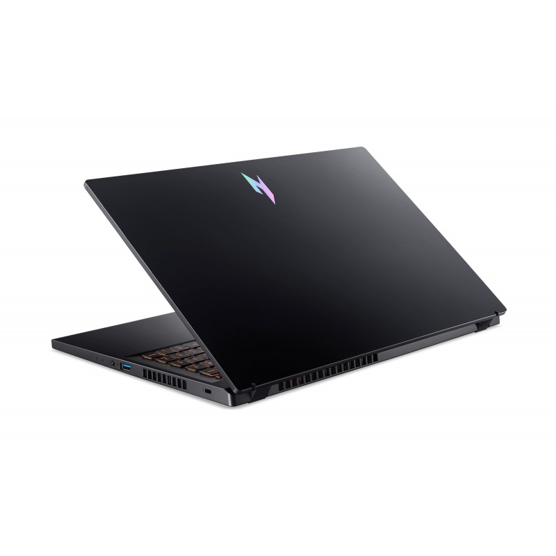 Acer Nitro V 15 Ryzen 7-7445HS 15,6