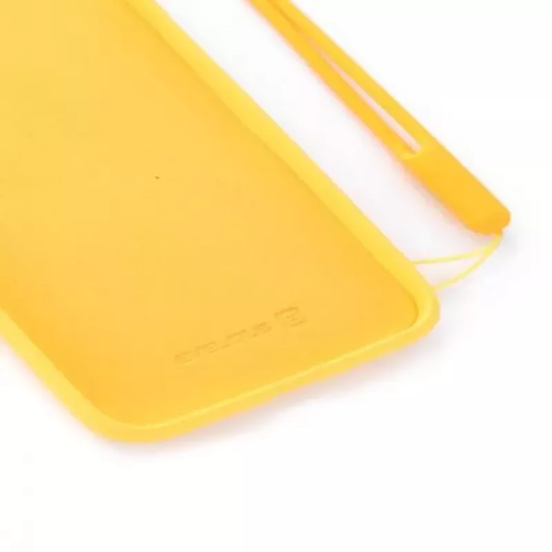 Evelatus Soft Touch silikónové puzdro s remienkom pre iPhone 7/8/SE (2020/2022) - žlté
