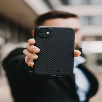 Evelatus Apple iPhone 11 Pro Premium Carbon puzdro ECCI11 čierna