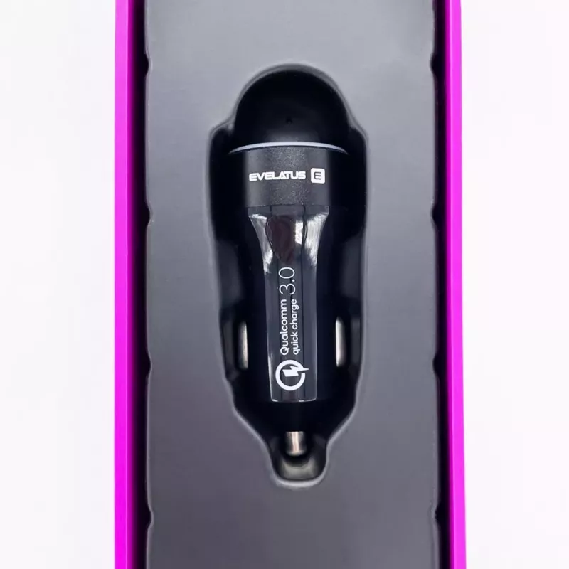 Evelatus rýchla auto nabíjačka QCC03 čierna