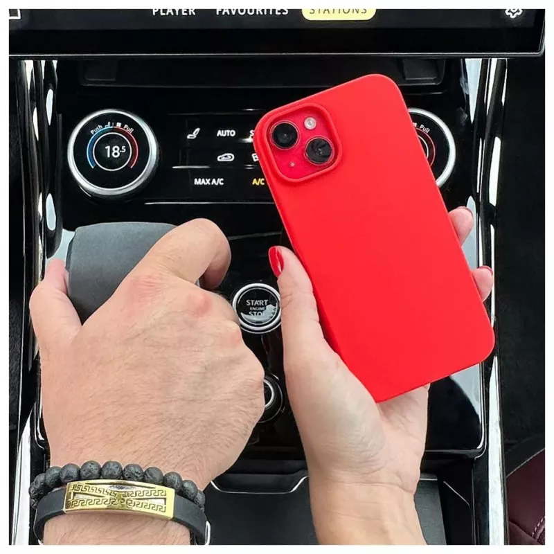 Evelatus Apple iPhone 15 Premium Soft Touch silikónové puzdro červené