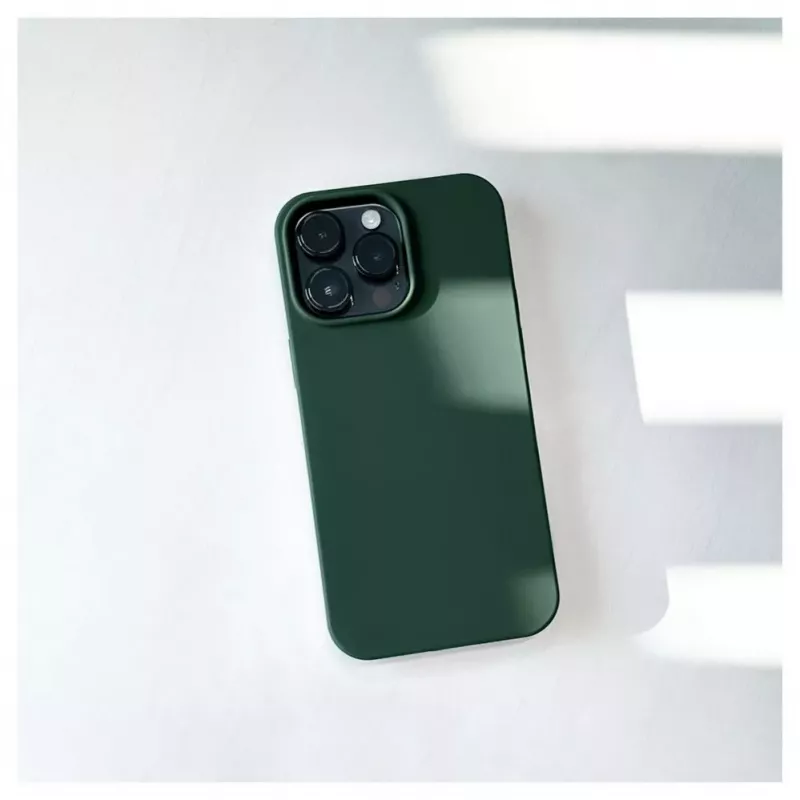 Evelatus Apple iPhone 15 Pro Premium Soft Touch silikónové puzdro tmavoolivové