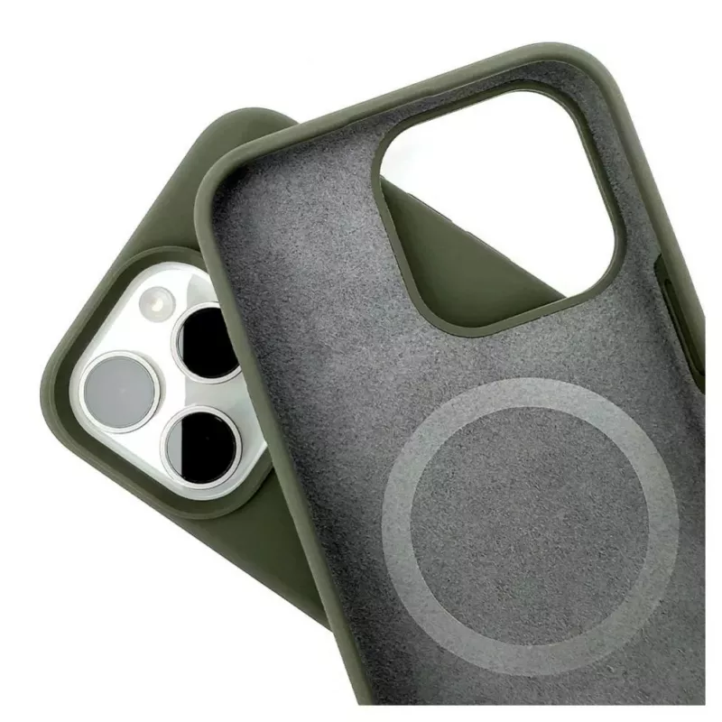 Evelatus Apple iPhone 15 Pro Max Premium MagSafe Soft Touch silikónové puzdro tmavoolivové
