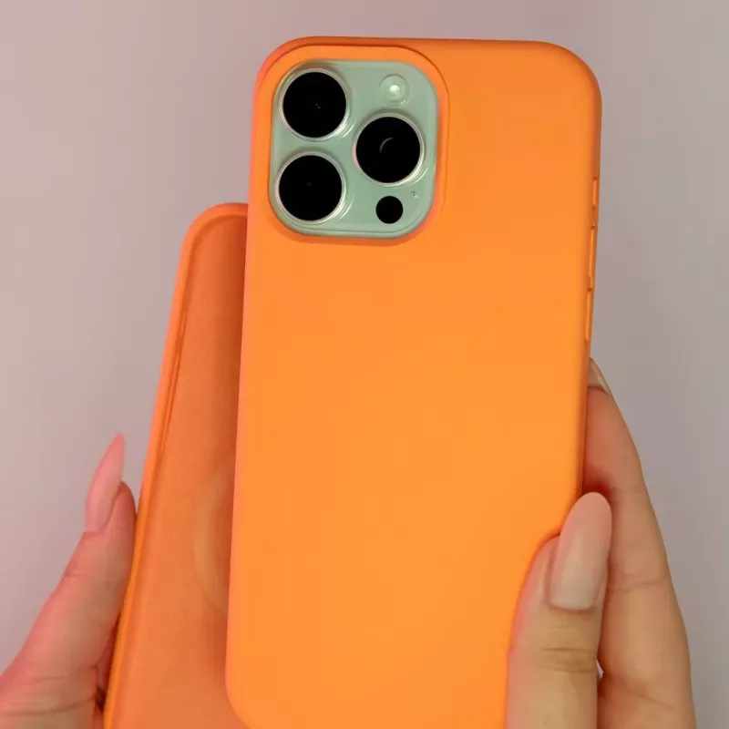 Evelatus Apple iPhone 15 Pro Max Premium MagSafe Soft Touch Silicone Case New Function oranžová
