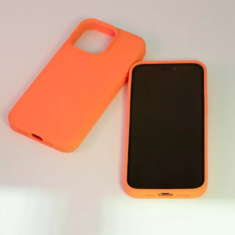 Evelatus Apple iPhone 15 Pro Max Premium MagSafe Soft Touch Silicone Case New Function oranžová