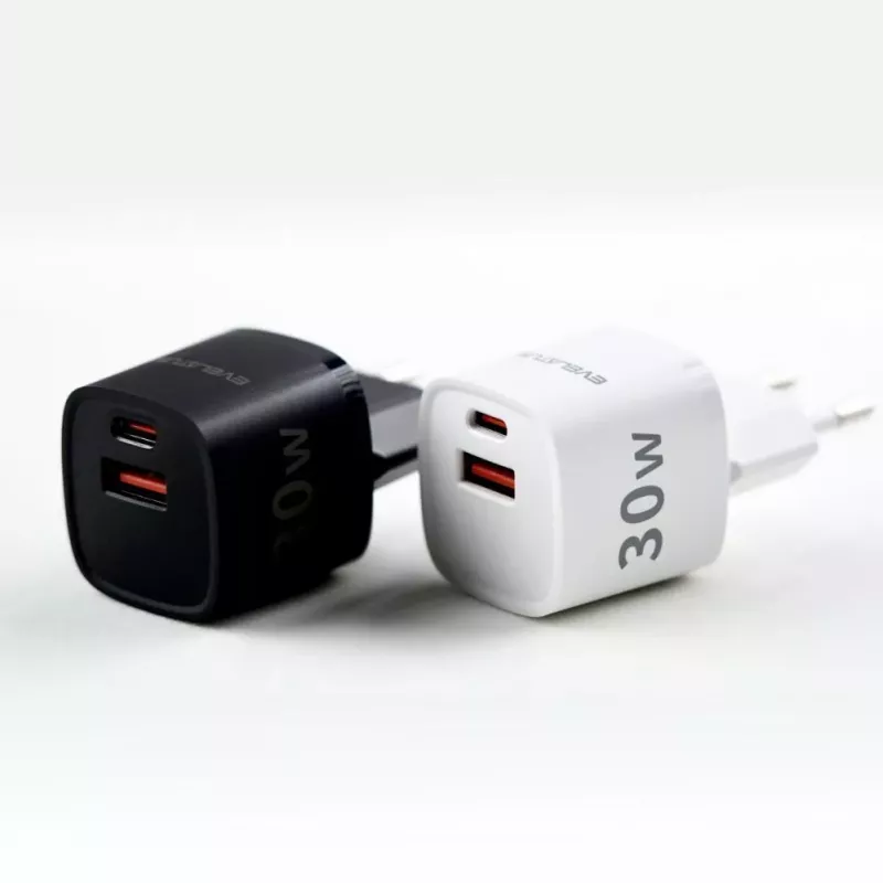 Evelatus USB-A a USB-C 30W Max EU nabíjačka biela
