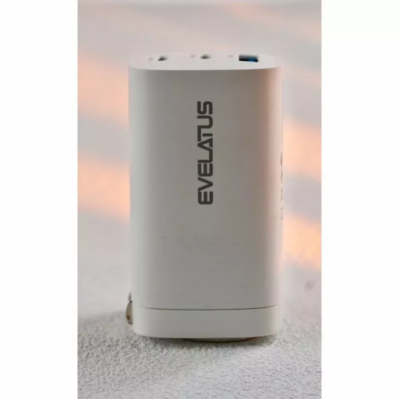 Evelatus 65W Max rýchla nabíjačka CN USB-C1/USB-C1/USB-A biela