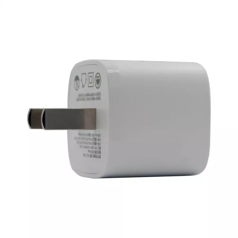 Evelatus QuickVolt adaptér 20W USA/CN biely