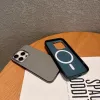 Evelatus Apple iPhone 16 PC NeoCase s MagSafe hnedá