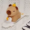 LEAN TOYS plyšový samonavliekací náramok hus s kapybarou
