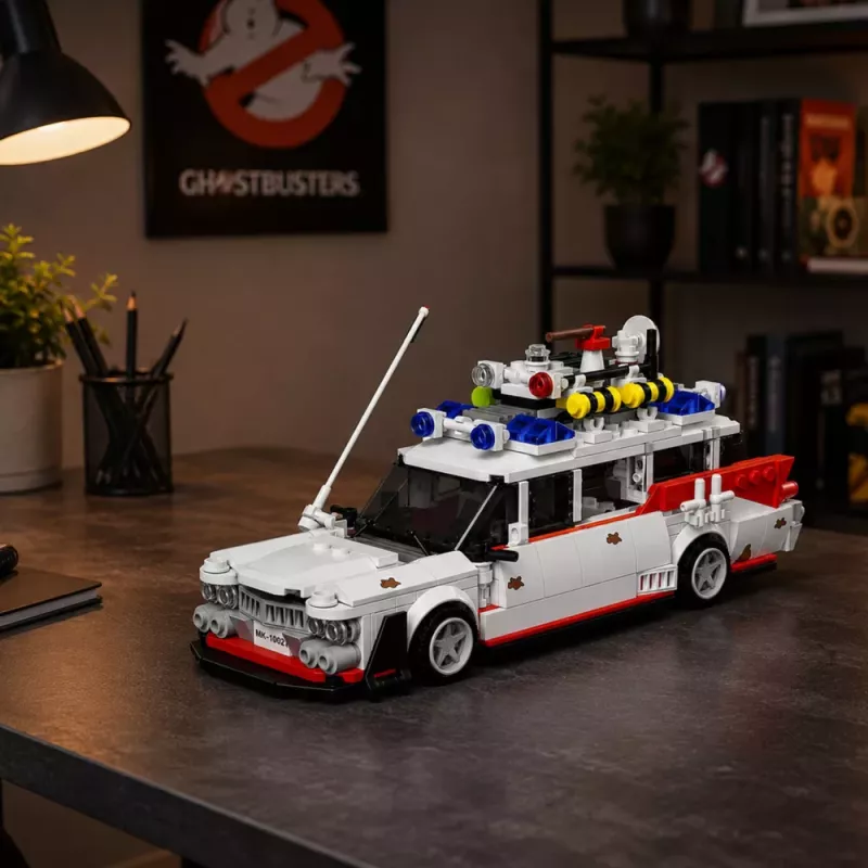 LEAN TOYS stavebné bloky auto Ghost Bus biele 631 dielov