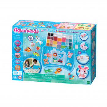 EPOCH Aquabeads Craft Studio štartovacia sada – viac ako 800 vodou aktivovaných korálok v 12 farbách, opakovane použiteľná podložka, pero na korálky a rozprašovač, bez tepla a lepidla, kreatívna sada na korálkové umenie pre deti od 4 rokov