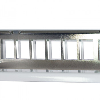 LogiLink 19 palcový Keystone patch panel, 24 portov, tienený, svetlosivý (RAL7035), 1U, pre až 24 Keystone modulov, 1 ks (NK4073)