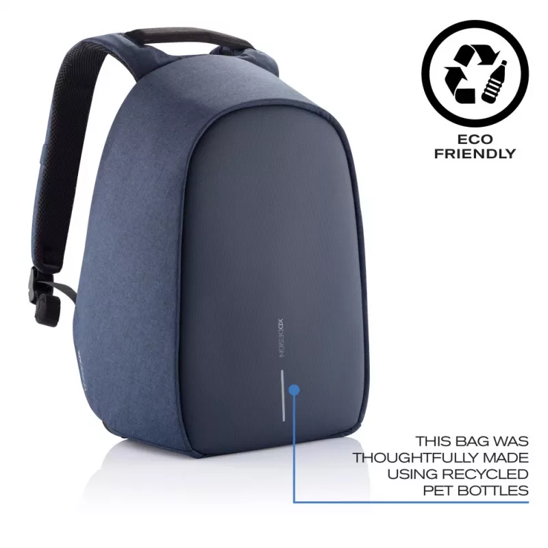 XD Design Bobby Hero XL P705.711 protikradnutý batoh, notebook 17 palcov, tablet 12,9 palca, USB nabíjací port, 20 l, čierny