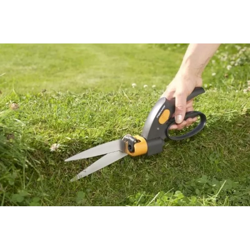 Fiskars servo systém nožnice na trávu GS42 Small