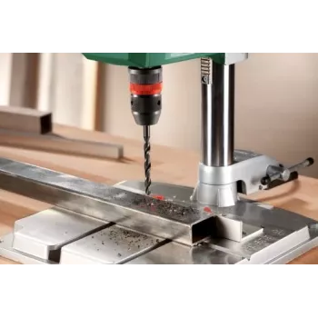 Bosch PBD 40 stolová vŕtačka bez kľúča skľučovadlo 710 W