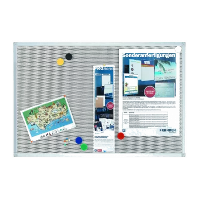 Magnetické tabule
