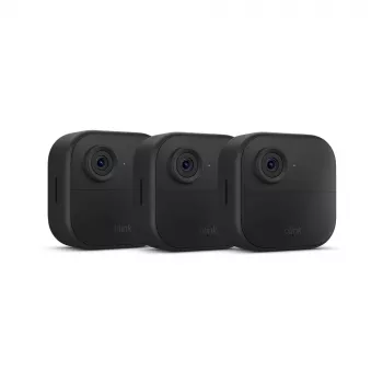 Bezdrôtová bezpečnostná kamera Amazon Blink Outdoor 4, sada 3 kamier