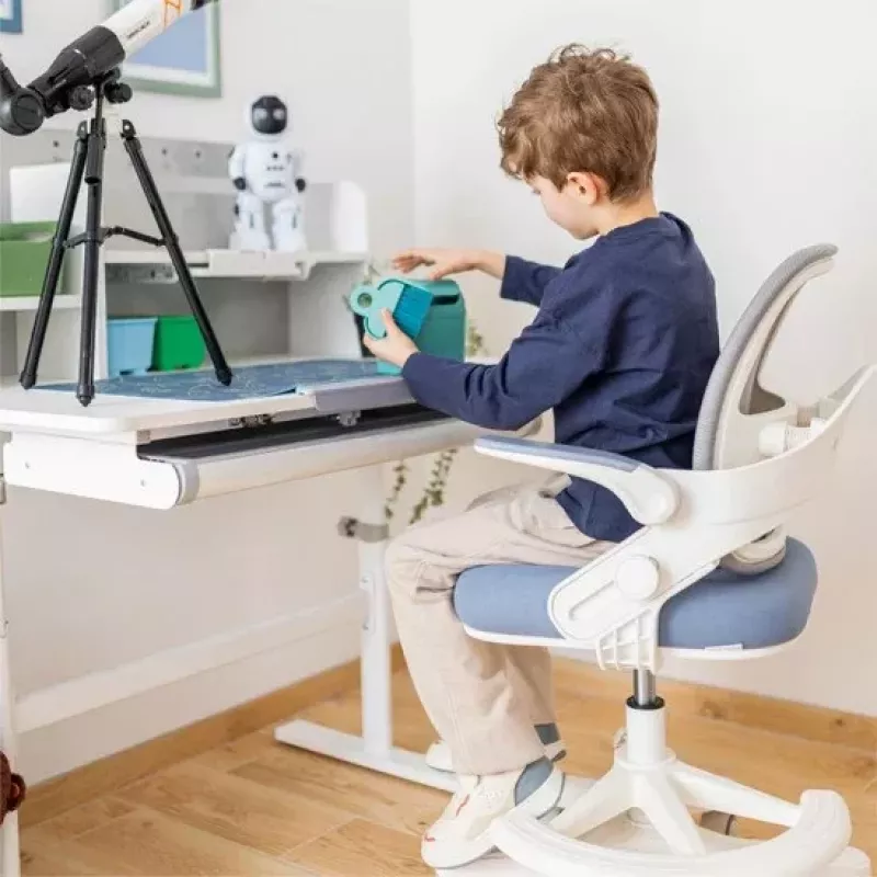 MARK ADLER Junior 4.3 modro-sivá otočná stolička