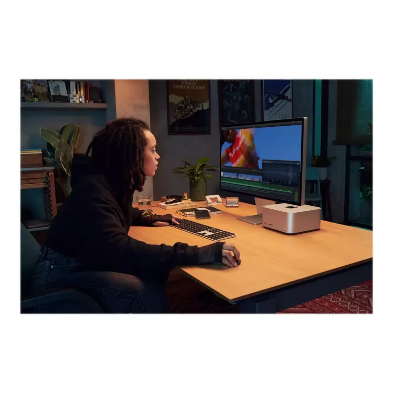 Apple Studio Display 27-palcový 5K Nano-Texture sklo monitor strieborná