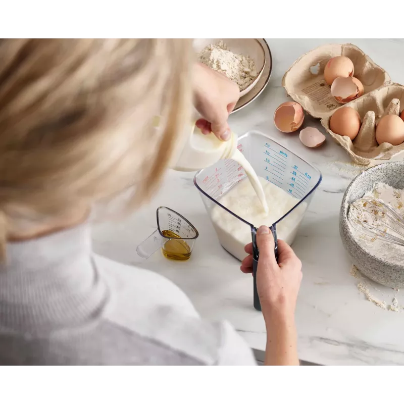 Joseph Joseph Align 2-dielna sada odmeriek Easy-Read sivá