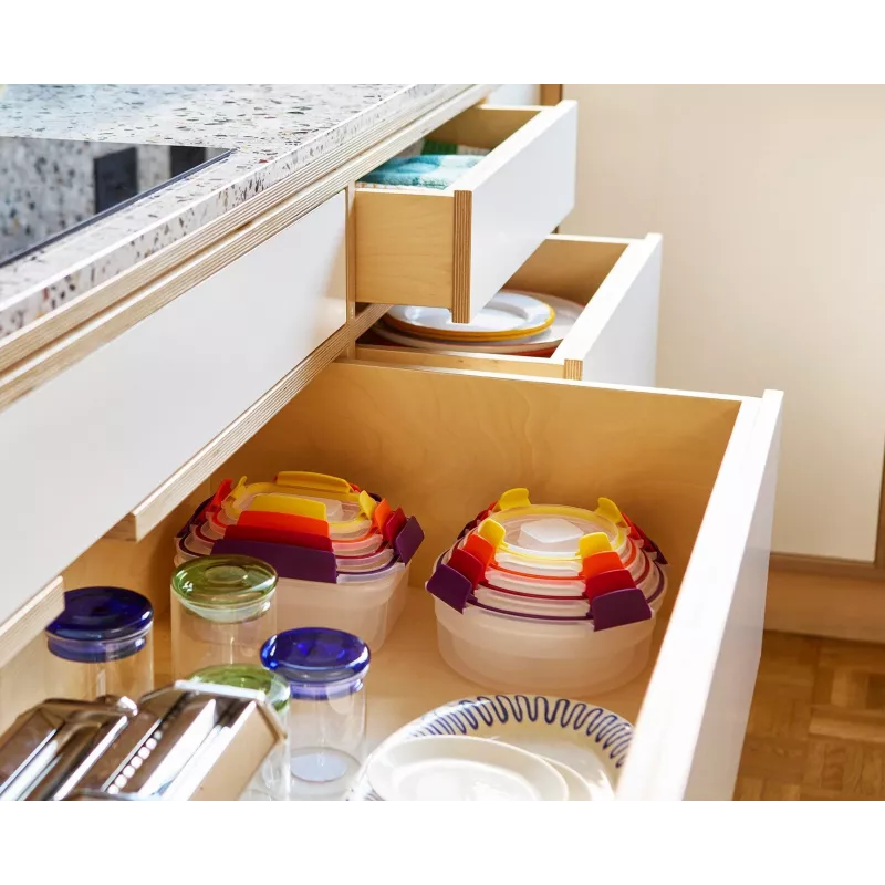 Joseph Joseph Nest Lock 4-dielna viacfarebná sada okrúhlych nádob