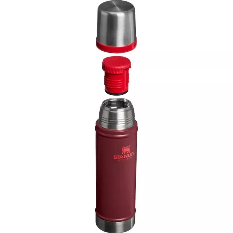Stanley Classic Legendary fľaša 0.59L Cranberry