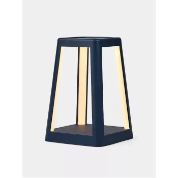 LEXON Lantern LED prenosná lampa s Qi bezdrôtovým nabíjaním, tmavomodrá LH94DB
