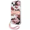 Guess GUHCP13MKCABPI pevné puzdro pre iPhone 13 / 14 / 15 6,1 palca ružové Camo Strap Collection