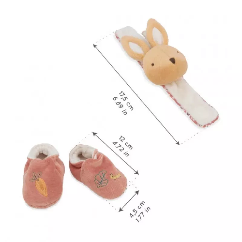 Kaloo 2-in-1 darčeková sada králik (hrkálka + capáčiky) kolekcia Petites Chansons
