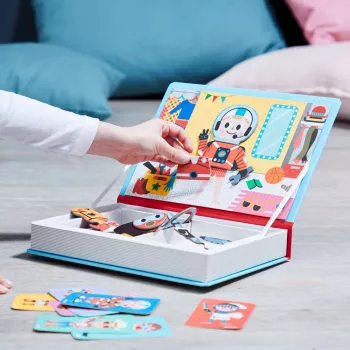 Janod Magnetibook Kostýmy Chlapec magnetická vzdelávacia hračka - 36 dielikov