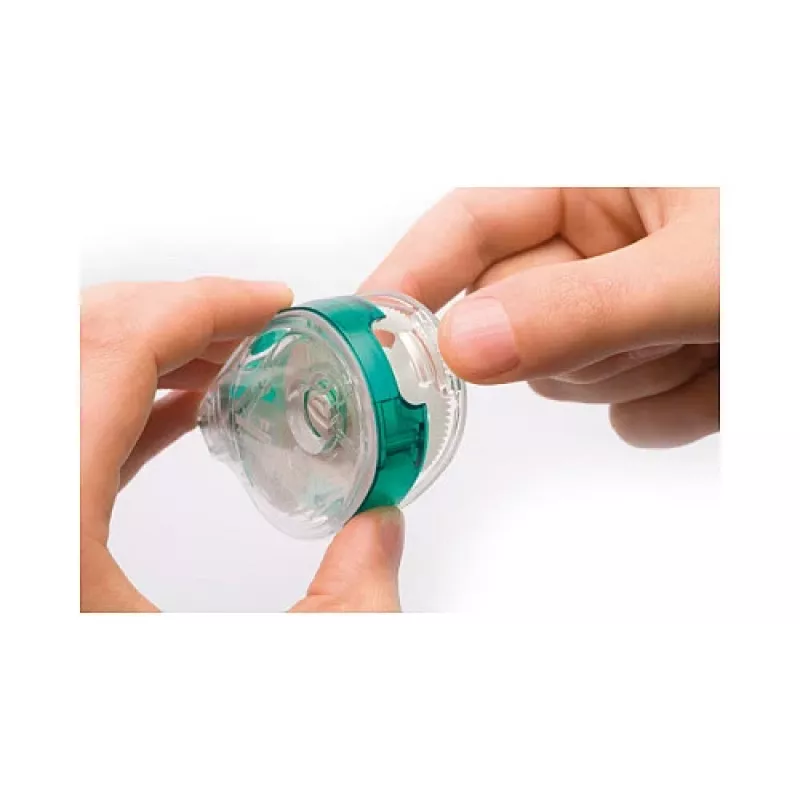 Tombow MONO YXE korekčný roller - zelený/transparentný - 16 m x 4,2 mm - blister