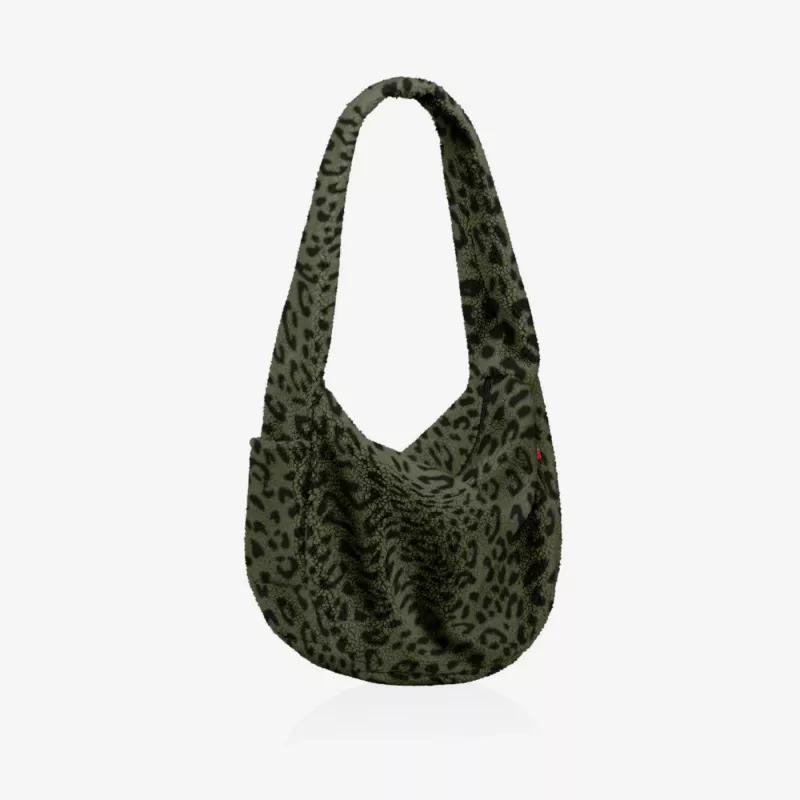 Reisenthel Moonbag Teddy Leo Olive crossbody taška