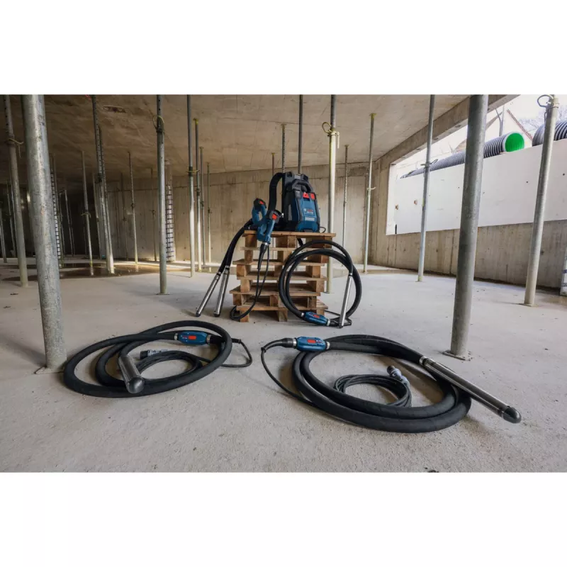 BOSCH POWERTOOLS PRO GDI50-500 ponorný vibrátor (čierna/modrá, 50 mm hlava vibrátora)