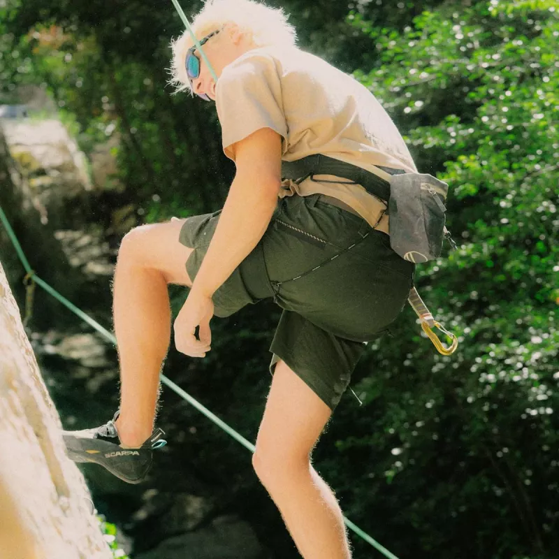 Salewa Agner Hemp Ripstop Shorts - Dark Olive - veľkosť XL