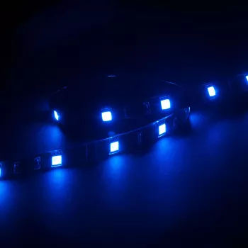 Akasa Vegas M AK-LD05-50BL modrý LED pásik pre osvetlenie PC skrine, 50cm, magnetický, 12V