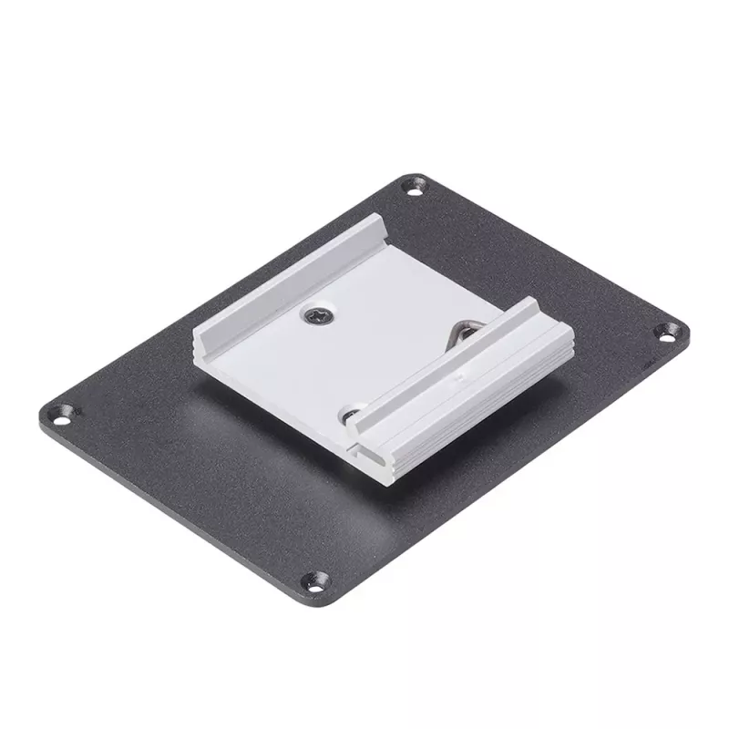 Akasa držiak na DIN lištu pre puzdro Raspberry Pi