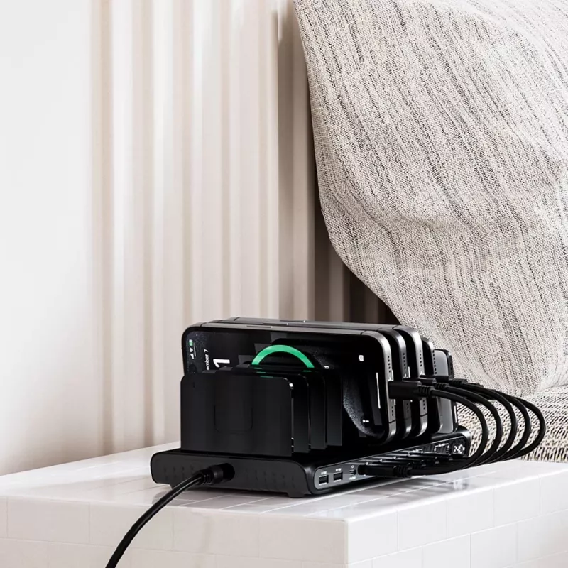 UNITEK 10-port USB-C & USB-A 240W nabíjacia stanica