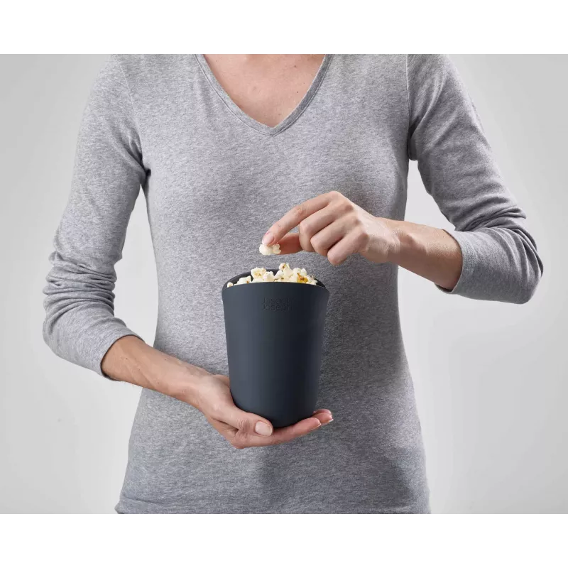 Joseph Joseph M-Cuisine 2-dielna oranžová sada na výrobu popcornu v mikrovlnnej rúre