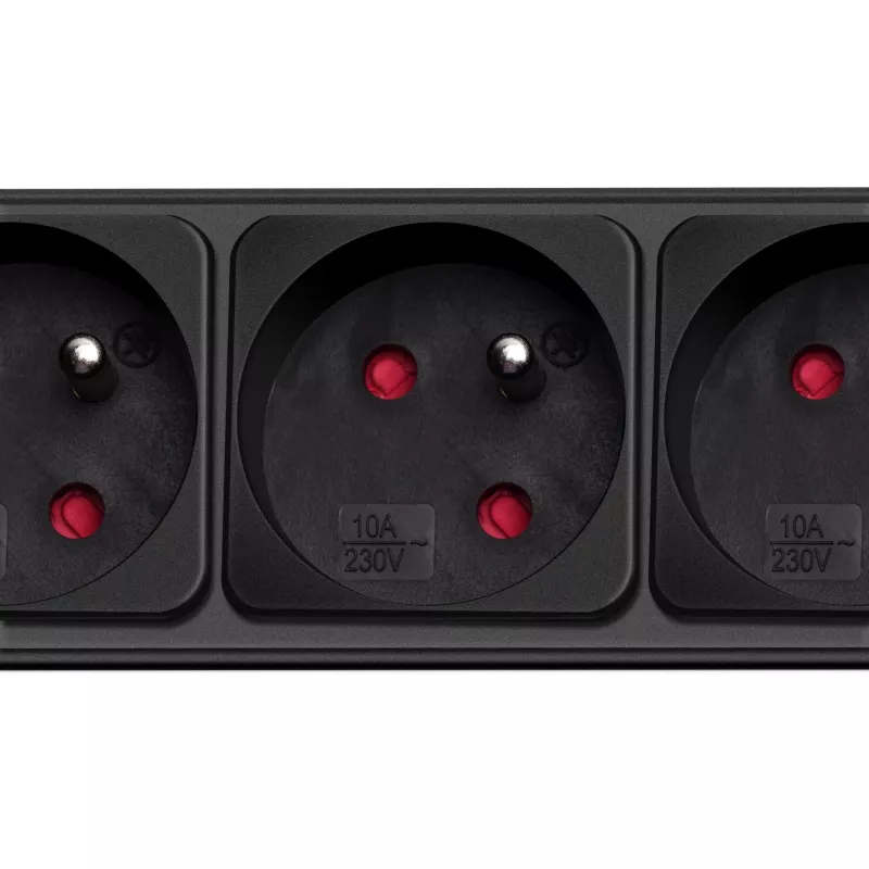 Akyga AK-SP-05U predlžovacia zásuvka s prepäťovou ochranou, 5x CEE 7/5 (Typ E), 2x USB-A, 1,8 m, čierna