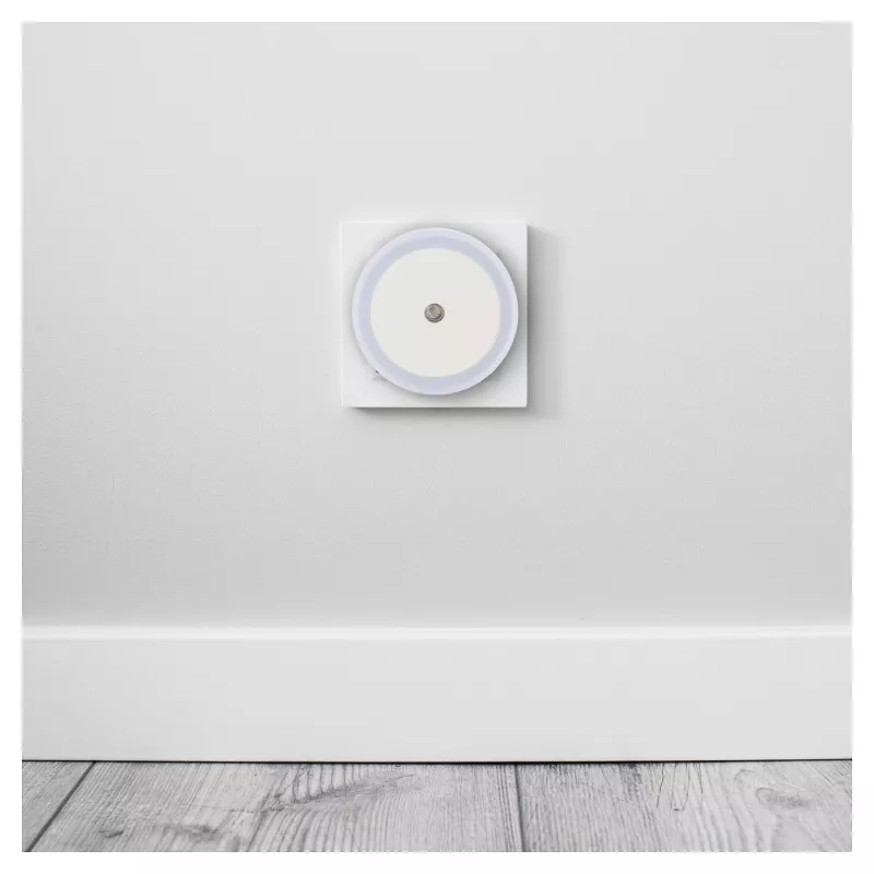 ENTAC LED nočné svetlo 0,5W okrúhle teplá biela so senzorom súmraku