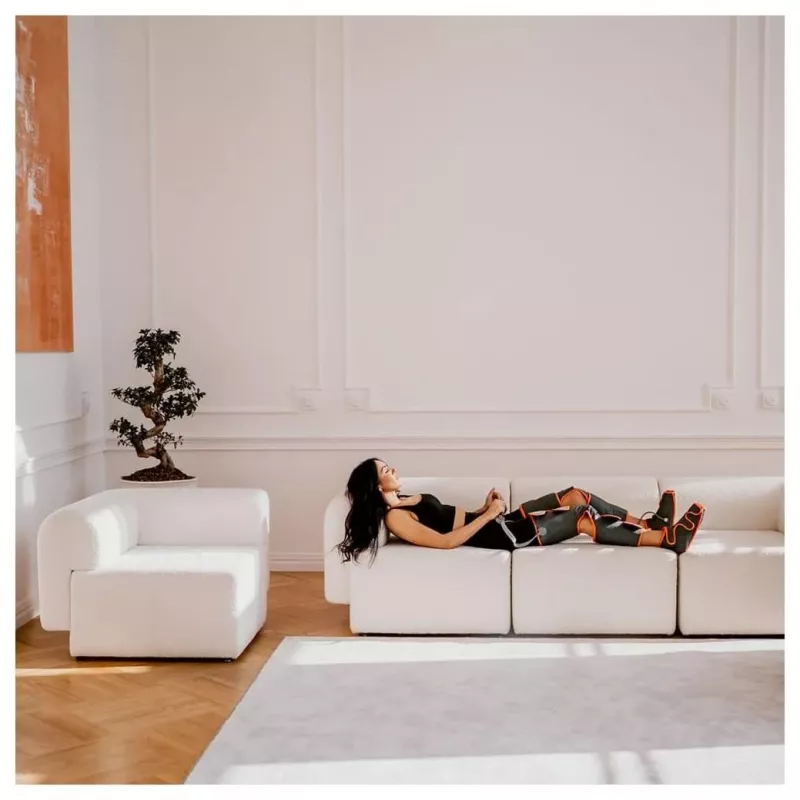 MEDIVON Noble Pro shiatsu masážny vankúš sivý