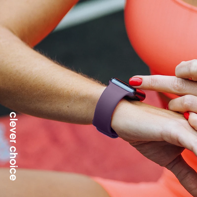 Crong Liquid Silicone Sport Band pre Apple Watch 44/45/46/49 mm - slivková