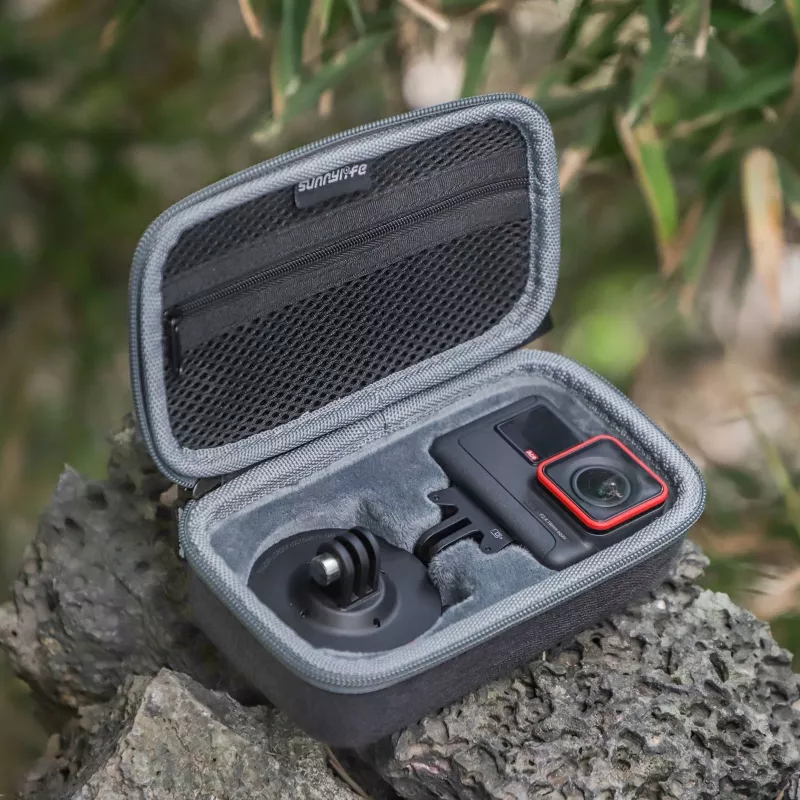 SUNNYLIFE pevné puzdro na prenášanie pre Insta360 Ace / Ace Pro - čierna
